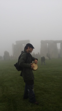 Stonehenge-Equinox-Solstice-open-access-pilgrims (120)