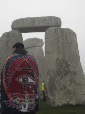 Stonehenge-Equinox-Solstice-open-access-pilgrims (121)