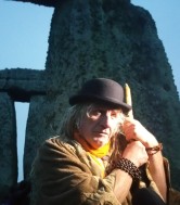 Stonehenge-Equinox-Solstice-open-access-pilgrims (13)