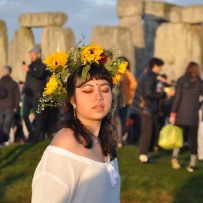 Stonehenge-Equinox-Solstice-open-access-pilgrims (146)