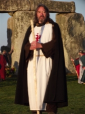 Stonehenge-Equinox-Solstice-open-access-pilgrims (93)